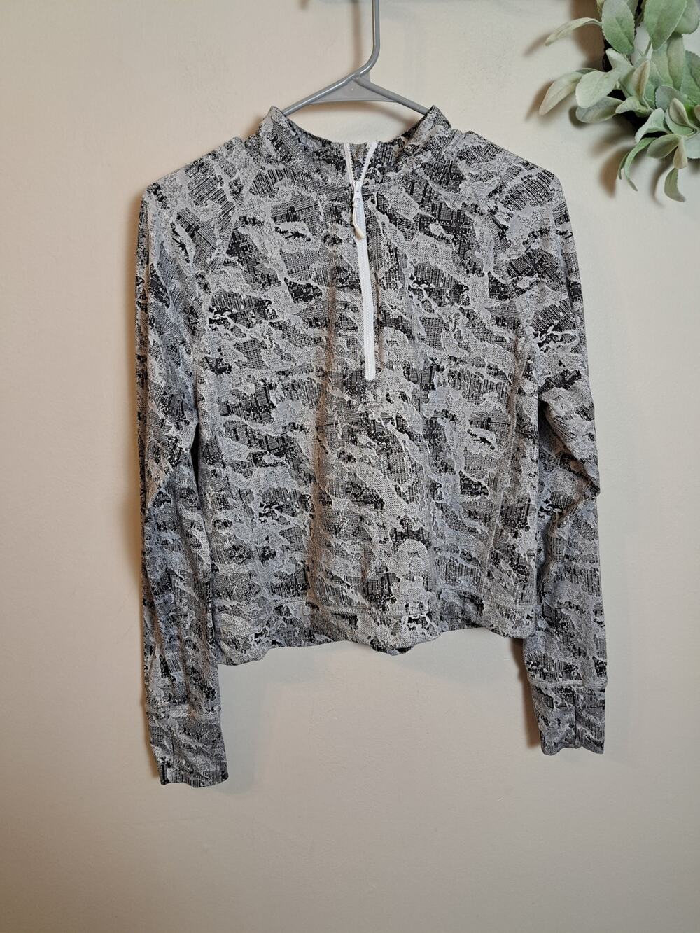 Spyder Active Half Zip Mock Neck Cropped Women's Sz L
